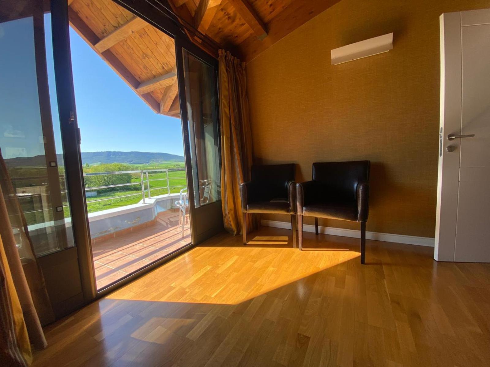 Roomrural Hotel Iru-Bide Lumbier Esterno foto